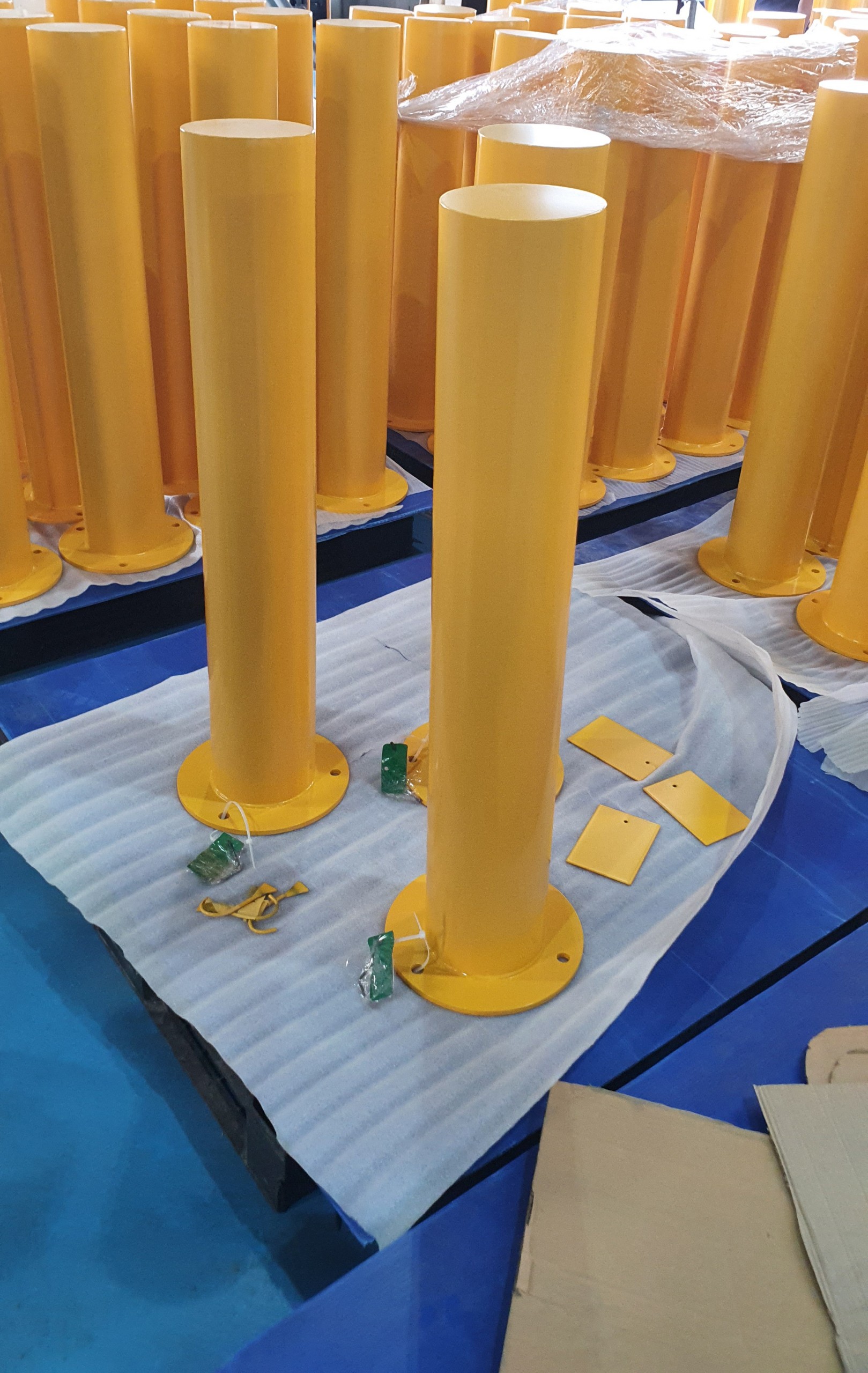 Steel fencing export Australia, custom steel fence posts supplied from Vietnam